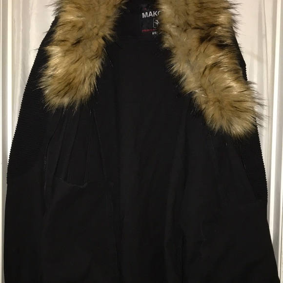 Men’s Coat - Picture 3 of 5